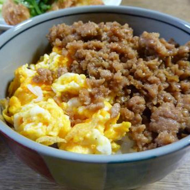 なーんちゃってヘルシーそぼろ丼