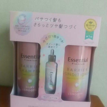 パサつく髪に～エッセンシャル　プレミアム