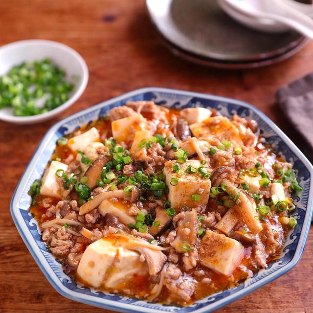 ひと味ちがうおいしさ♪きのこ入りで旨味たっぷり麻婆豆腐