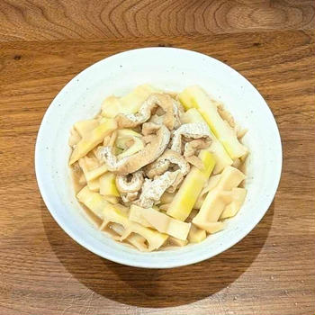 破竹と油揚げの煮物！食感がよくほっこりする味わい！