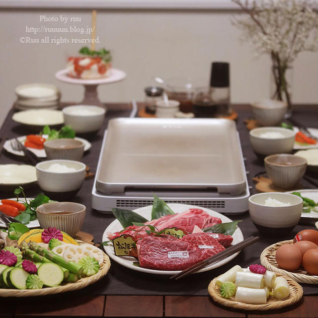 【献立】ホットプレートでステーキ＆ほぼ肉すき焼き。～美味しいお肉がぎっしり詰まったお得で贅沢な福袋は明日の20：00発売！＠PR～