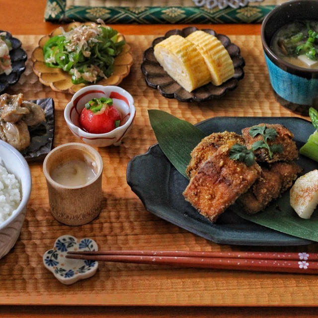 まごわやさしい献立の朝ごはん。