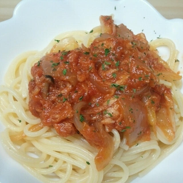 【おかず】塩麹でツナトマトパスタ