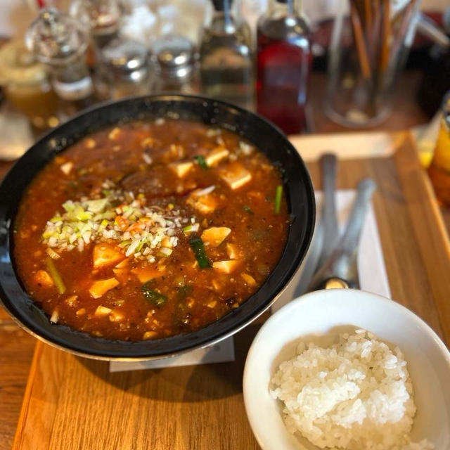 並んでも食べたいと思った麺 【植物エクソソームオールインワンジェル】