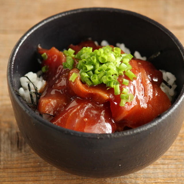 簡単3分！カツオの韓国風丼ぶり