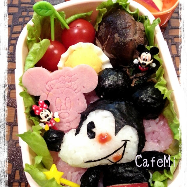 横向きミッキーのお弁当☆