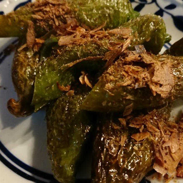 野郎飯流・万願寺とうがらし醤油焼きに削り節