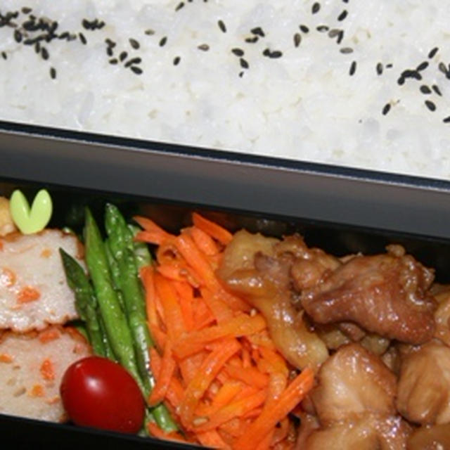 7月24日　　鶏の照り焼き弁当