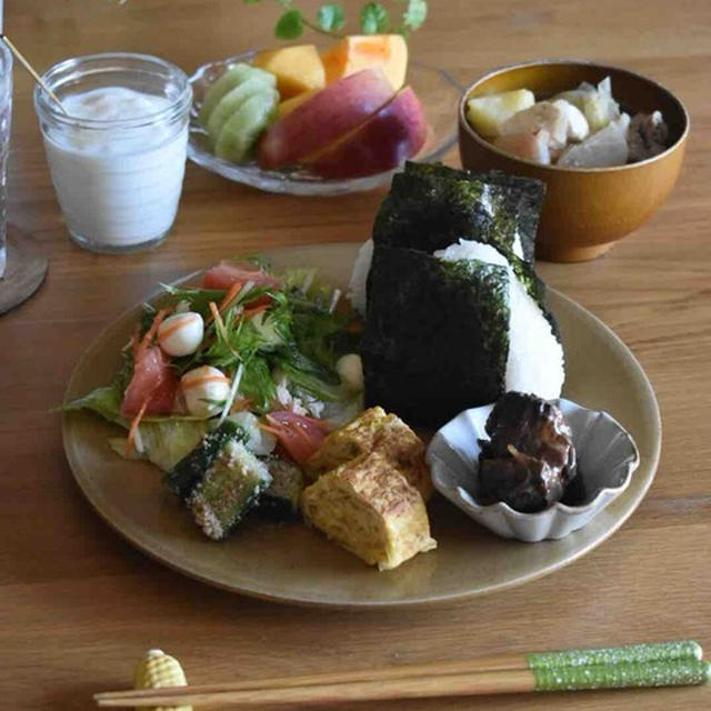 勉強に追われています。