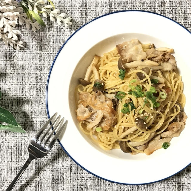 ゆず風味！豚バラ肉としめじのゆず胡椒パスタ