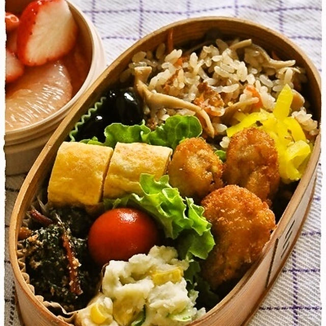 牡蠣フライ弁当（わっぱ）とらん丸さん