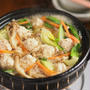 マイナビ筋肉レシピ、鶏むね肉団子鍋＆締めはオートミール雑炊、シメまで食べて約640kcal、タンパク質量は40g