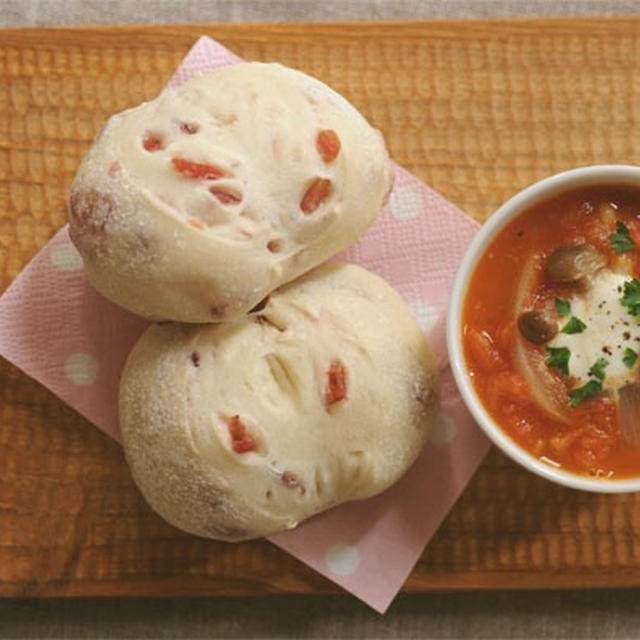クランベリー白パン