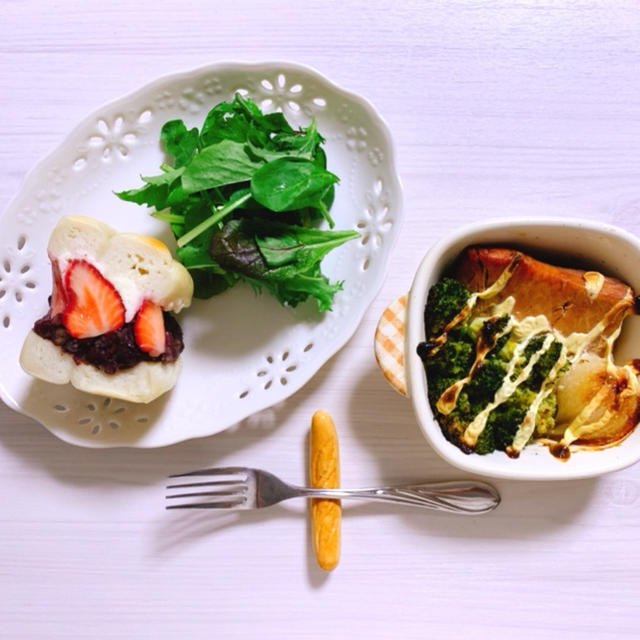 いちご大福みたいなベーグルサンドで朝ごはん(ローファット中)