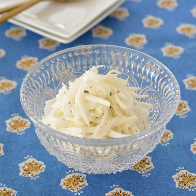 新玉ねぎのシーザー風マリネ。【和えるだけ・即完成】