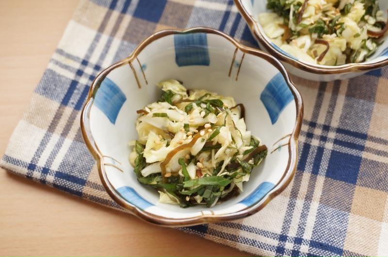 材料3つ和えるだけで完成！大葉でさっぱり塩こんぶキャベツ#簡単#和食＃千切りキャベツ
