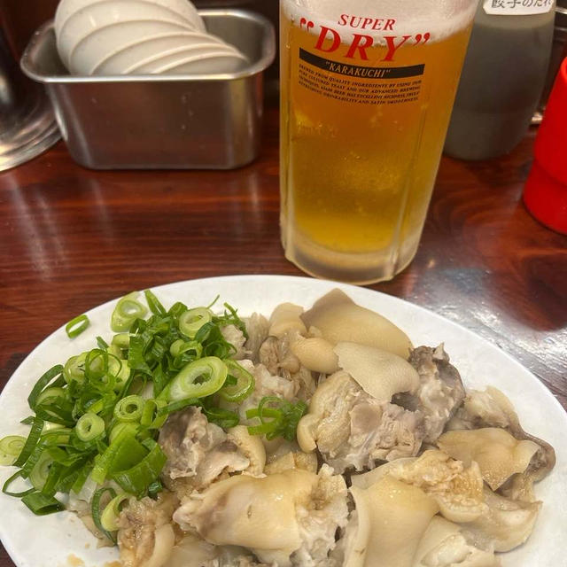 生ビールと豚足のセットが600円　神戸元町高架下　第一旭　神戸ラーメン　6月30日閉店　移転情報