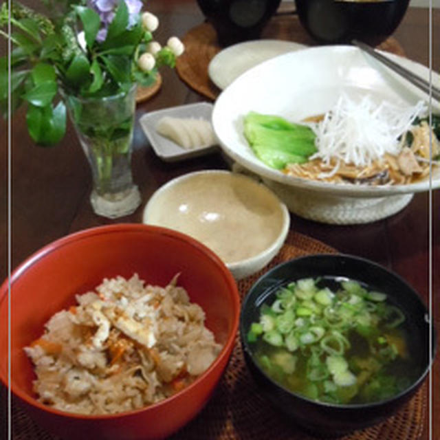 ＊小松菜の木の子タレ　＊炊き込みご飯