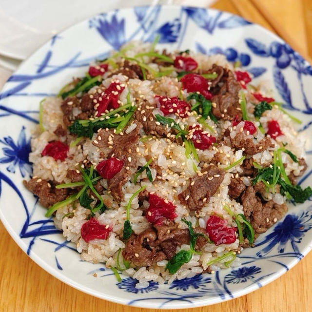 甘辛牛肉がご飯に絡む!簡単大満足！牛肉の混ぜご飯！冬のご馳走♪特別な日や贈り物にも◎豪華セット