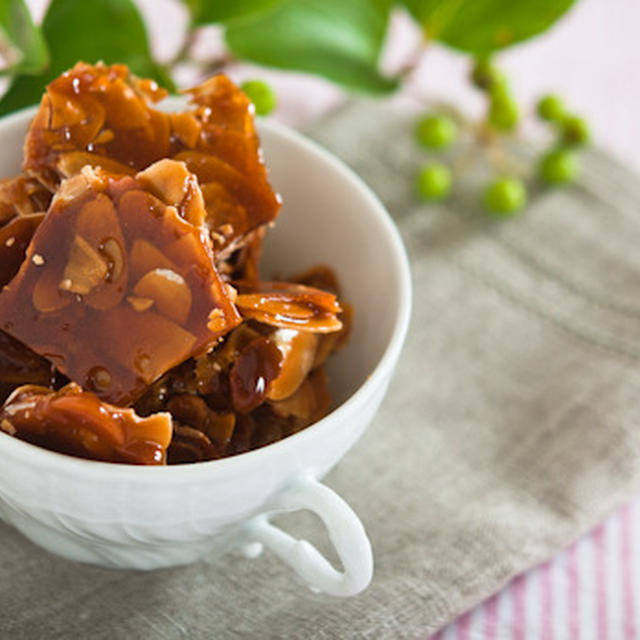 アーモンド　トフィー（Almond toffee)