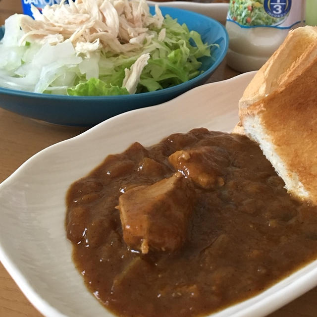 Danさんのカレーで朝ごパン