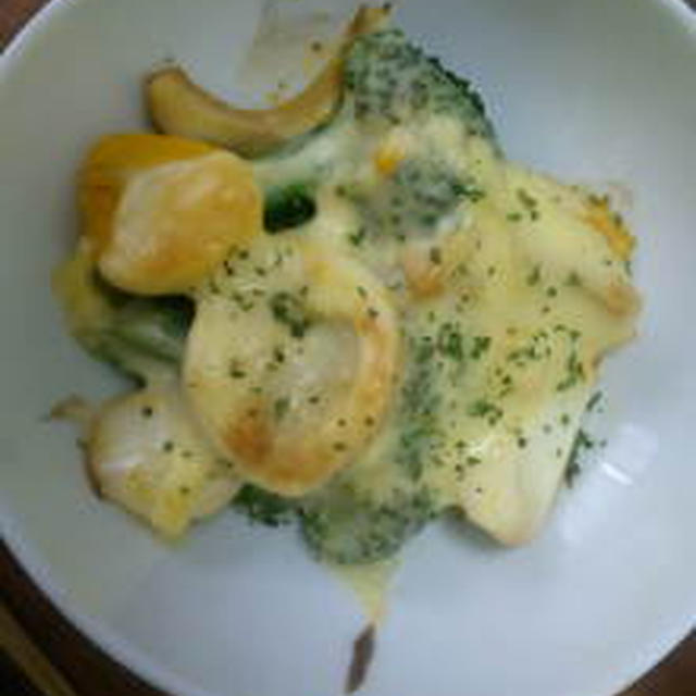 オーブンで焼くだけ簡単！ブロッコリーのマヨチーズ焼き♪＾＾