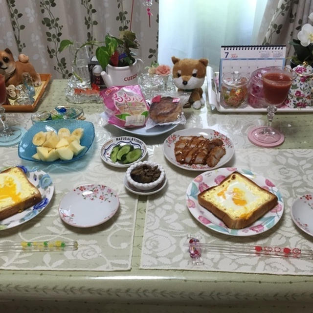 土手マヨ玉トースト＆今度は水色のおリボン
