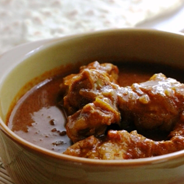 簡単！本格インドカレーと、１０分で手作りナン