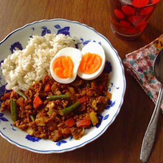 あまり野菜のキーマカレー