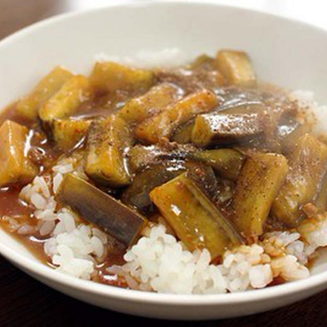 ご飯を食べるときは必ず丼もの？