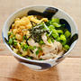 やさしい味。ほぐし蒸し鶏と野沢菜のだし茶漬け