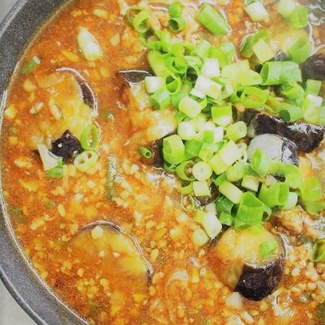 麻婆茄子　豆もやしと豚肉の炒め物　カルボナーラ