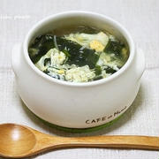 優しい味の「ワカメとえのきのふんわりスープ」＆困った時の「簡単混ぜラーメン」