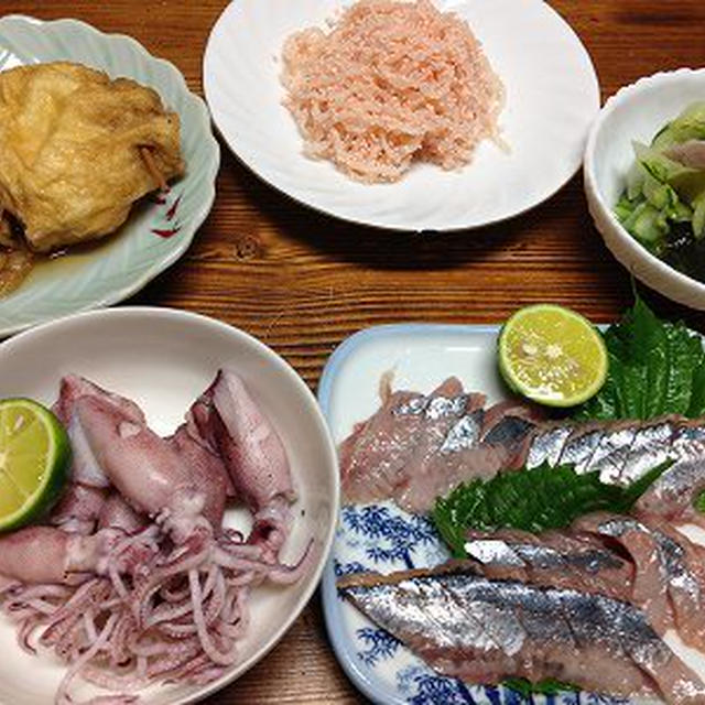 油揚げの袋煮と糸こんにゃくのたらこ和え。葱うどん