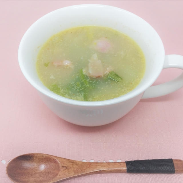 白菜とベーコンのごま豆乳スープのレシピ