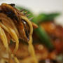 《昼ご飯は豚肉ときのこのトマトソースパスタ／他動物達のご紹介です。》