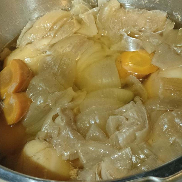 ヘロヘロな夜には翌日のためにカレー&シチューを仕込む