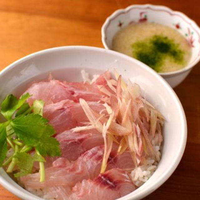 鯛の麦とろ丼（琉球飯）とアラの活用。