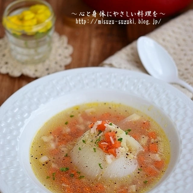 玉ねぎを丸ごと！レストランみたいな絶品「オニオンスープ」