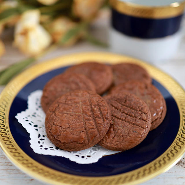 塩味のあるサクサク食感♪簡単ココアのガレットクッキー☆ココア風味のガレット・ブルトンヌ