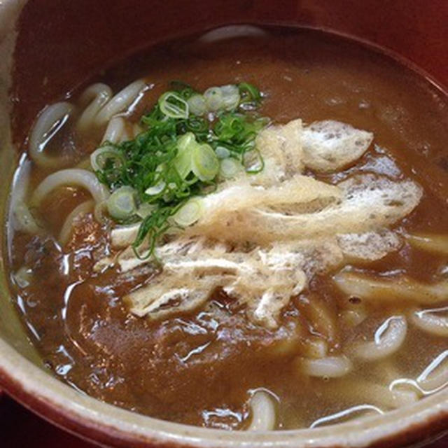 昼はカレーうどん