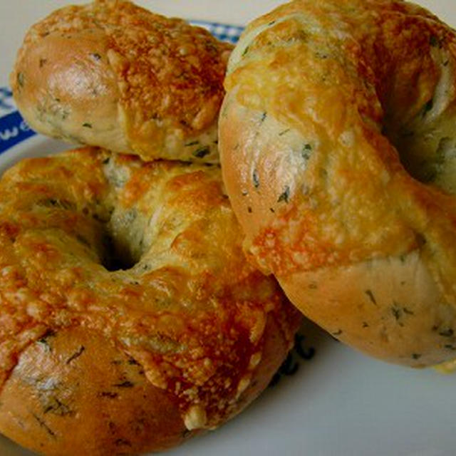 ほうれん草とチーズのベーグル♪