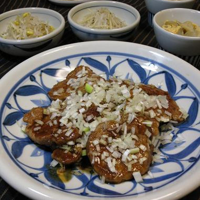 豚ヒレ肉の黒酢あんとゆり根の卵とじ