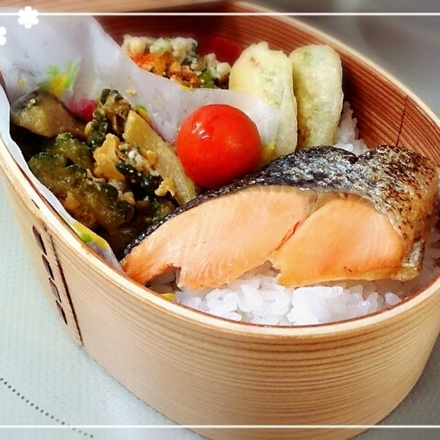 本日の曲げわっぱ弁当★定番鮭弁当