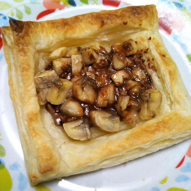 アクリのパイシート☆超簡単な焼くだけバナナチョコパイ
