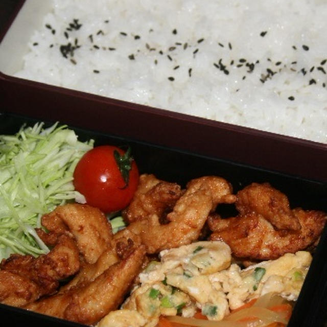 1月7日　　鶏ささみの唐揚げ弁当（練習）