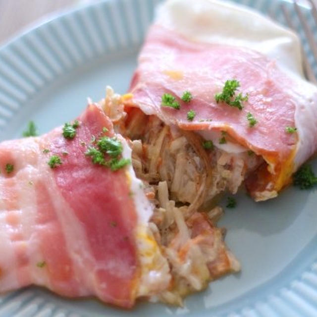 ベーコンを折り曲げて作る簡単オムレツ&シーザーサラダ風の豆おかず／サラダと豆で当たったら！キャンペーンのお知らせ