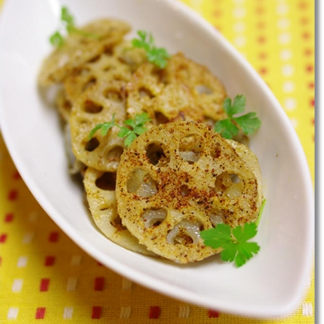 「野菜」　れんこんの　チリ・チーズ焼き　と　カレー・チーズ焼き