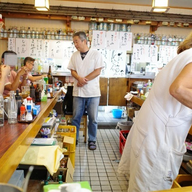 【南千住】昼飲み最高！肉も魚も酒も旨い名酒場「丸千葉」