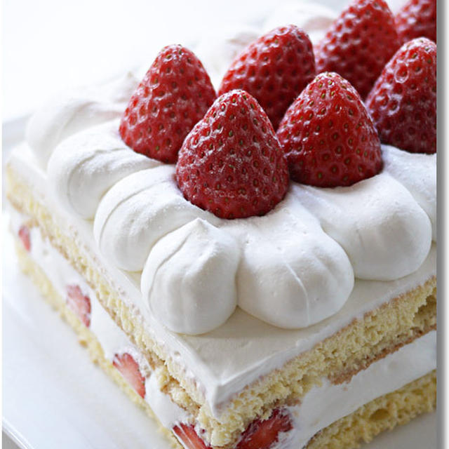 長方形ないちごショートケーキ By Manis さん レシピブログ 料理ブログのレシピ満載